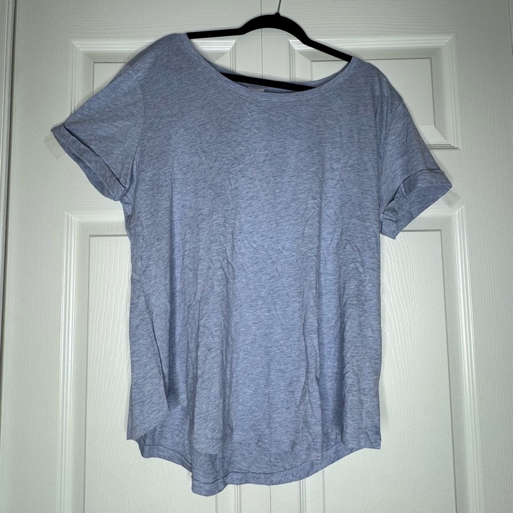 NWT H&M Soft Gray Crew Neck Tee